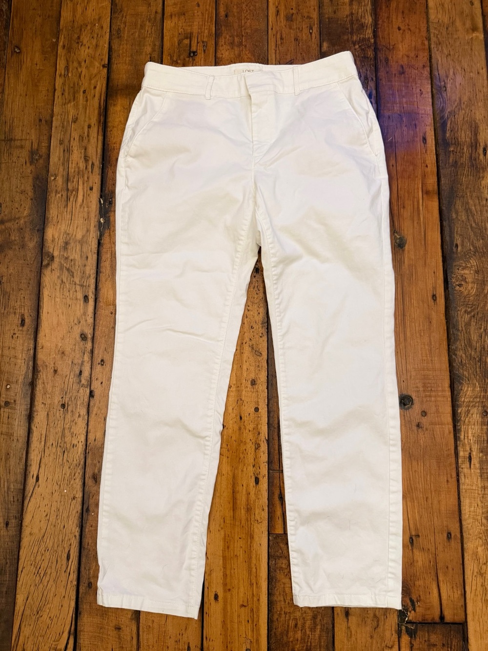 Loft Women’s soft White Chino Pants size 8